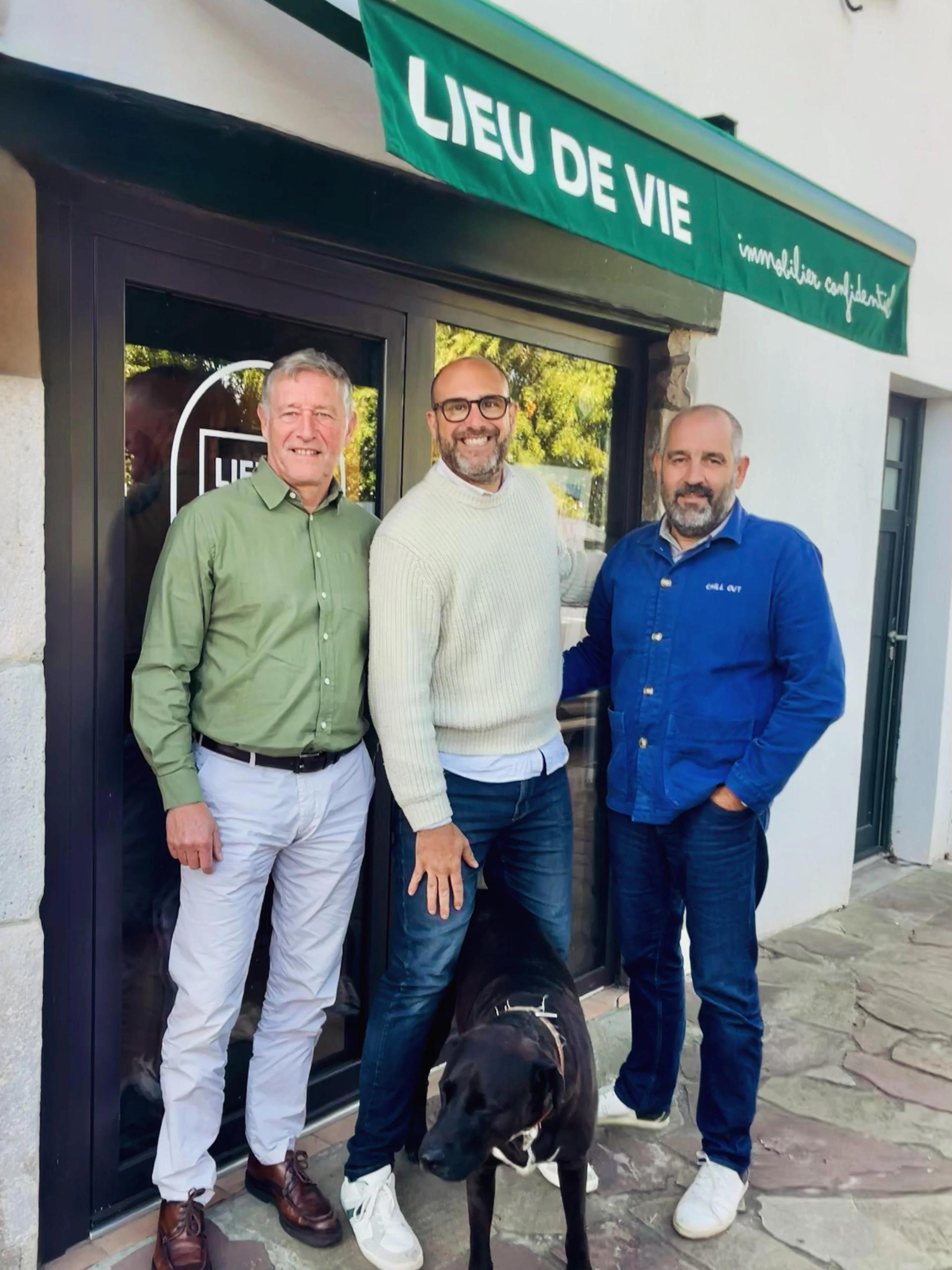 Photo de l'équipe de l'agence